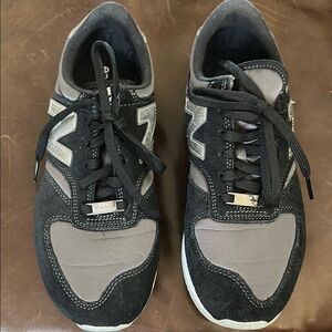 Women’s New Balance Black and Gray Sneakers